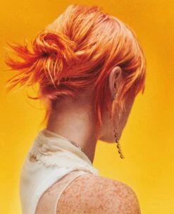 Schwarzkopf OSiS+ Freeze Strong Hold Hairspray 500ml 7 Schwarzkopf OSiS+ Freeze Strong Hold Hairspray 500ml -Haarverzorging Verkoopwinkel skp x dazed media final hr scan 009 f4 cmyk highres rgb